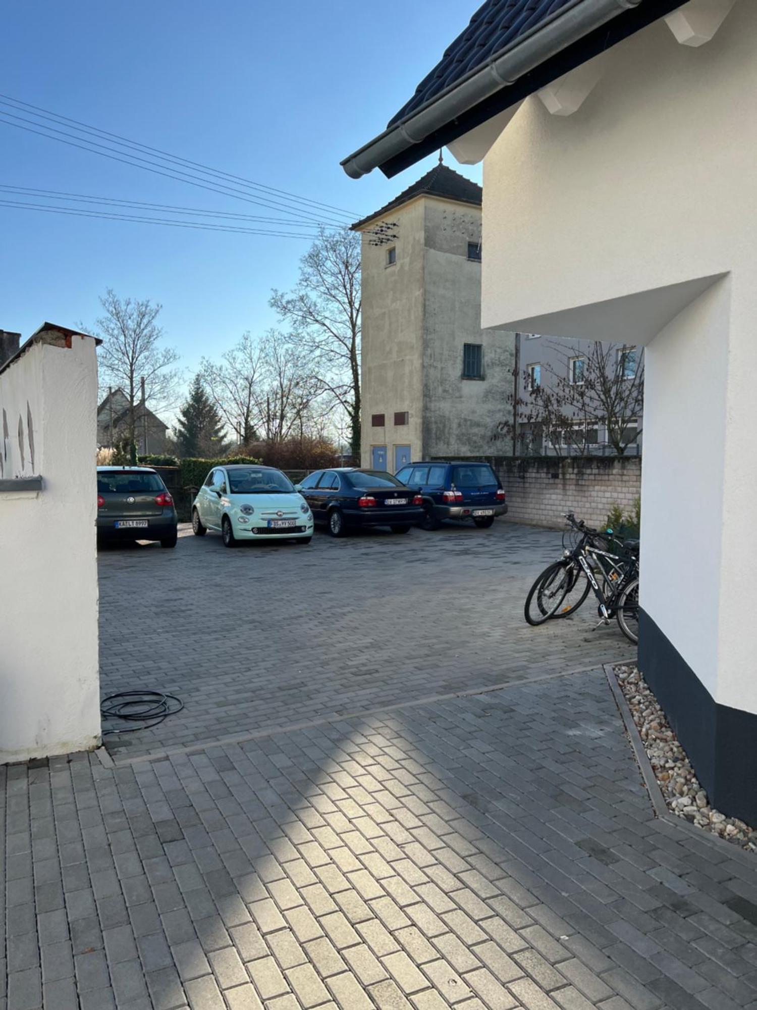 Moderne Wohnung Karlsruhe Neureut, Fussbodenheizung - Regendusche - Waschmaschine - Stellplatz المظهر الخارجي الصورة